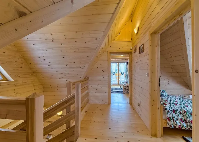 W Bialce Z Jacuzzi W Ogrodzie Dağ evi Bialka Tatrzanska